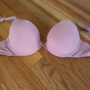 32B PINK push up bra
